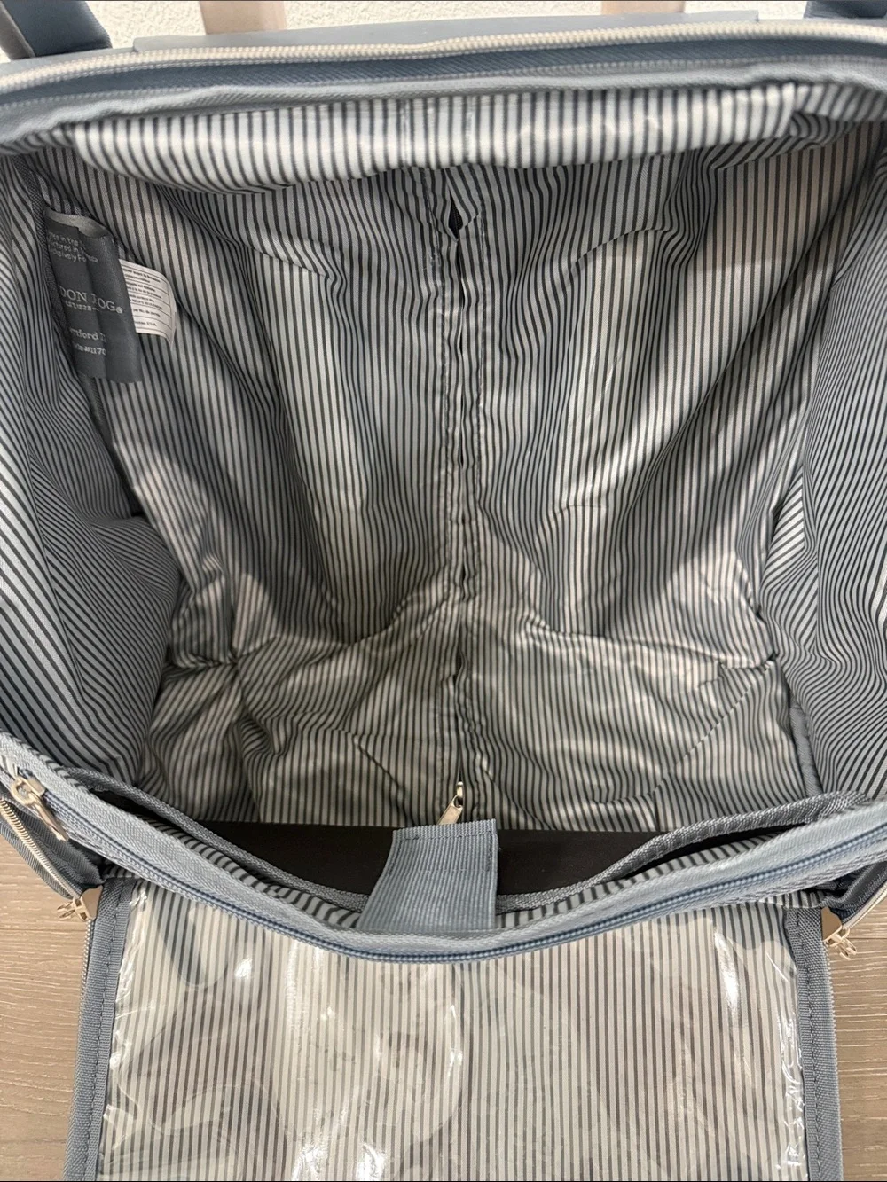 London Fog Under-the-Seat Carry-On Luggage  Bag Hartford II Collection Unisex